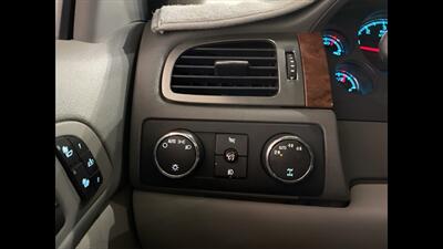 2007 Chevrolet Avalanche LT 1500   - Photo 12 - Mesa, AZ 85201