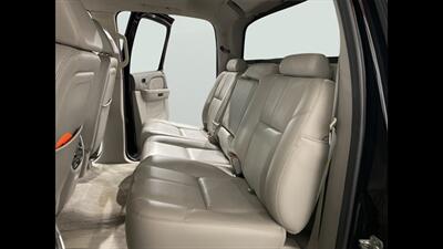 2007 Chevrolet Avalanche LT 1500   - Photo 10 - Mesa, AZ 85201