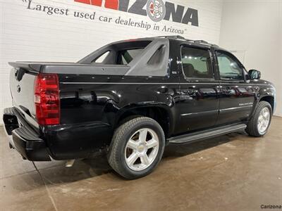 2007 Chevrolet Avalanche LTZ   - Photo 3 - Mesa, AZ 85201