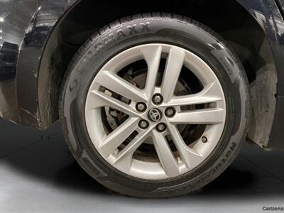 2022 Toyota Corolla Hatchback SE   - Photo 16 - Mesa, AZ 85201