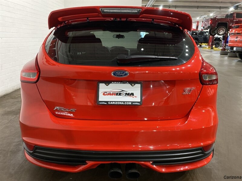 2017 Ford Focus ST - Photo 4 - Mesa, AZ 85201
