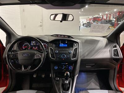 2017 Ford Focus ST - Photo 14 - Mesa, AZ 85201