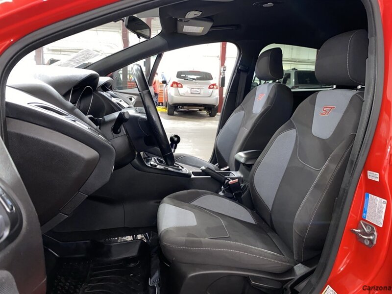 2017 Ford Focus ST - Photo 10 - Mesa, AZ 85201