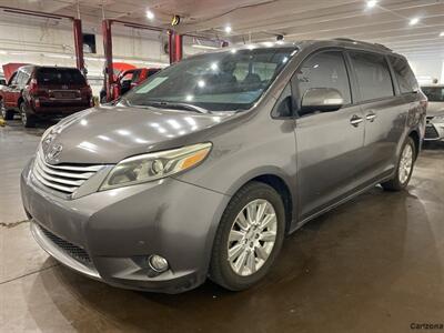 2016 Toyota Sienna XLE 7 Passenger   - Photo 7 - Mesa, AZ 85201