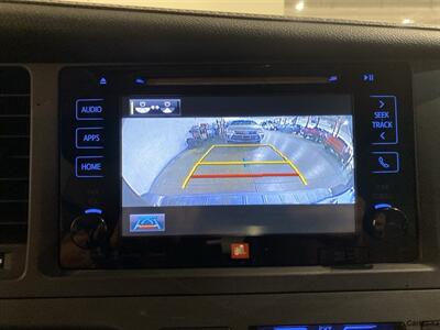 2016 Toyota Sienna XLE 7 Passenger   - Photo 15 - Mesa, AZ 85201