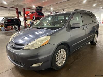 2010 Toyota Sienna XLE Limited   - Photo 7 - Mesa, AZ 85201