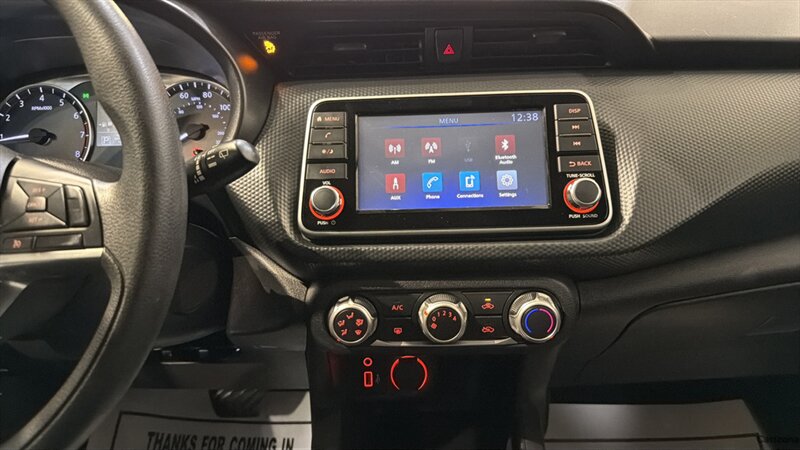 2021 Nissan Kicks S - Photo 14 - Mesa, AZ 85201