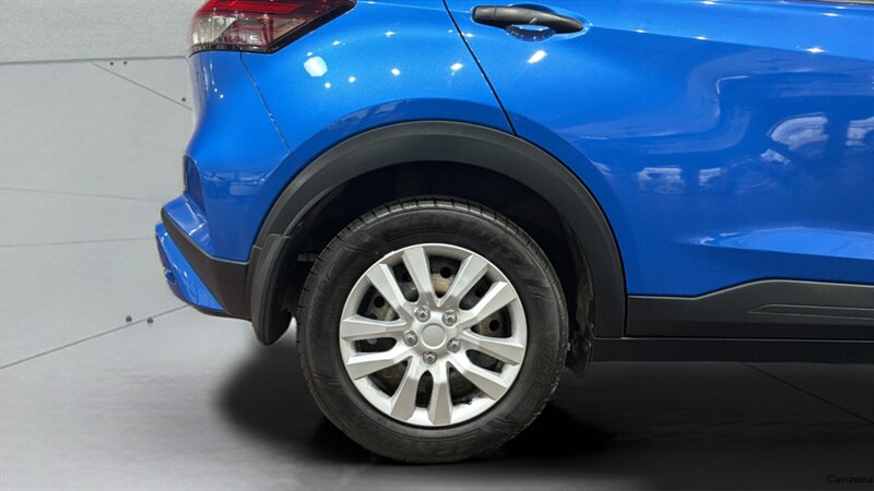 2021 Nissan Kicks S - Photo 34 - Mesa, AZ 85201