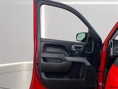 2017 Chevrolet Silverado 1500 LT LT2   - Photo 9 - Mesa, AZ 85201