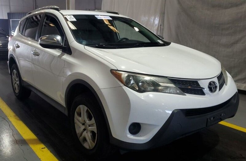 2014 Toyota RAV4 LE   - Photo 1 - Mesa, AZ 85201