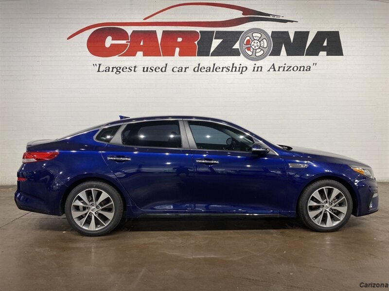 2019 Kia Optima S  