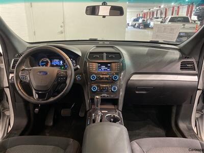 2017 Ford Explorer XLT   - Photo 12 - Mesa, AZ 85201