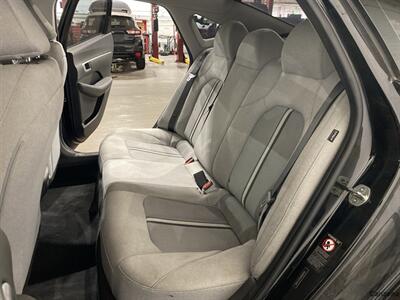 2021 Hyundai SONATA SE   - Photo 10 - Mesa, AZ 85201