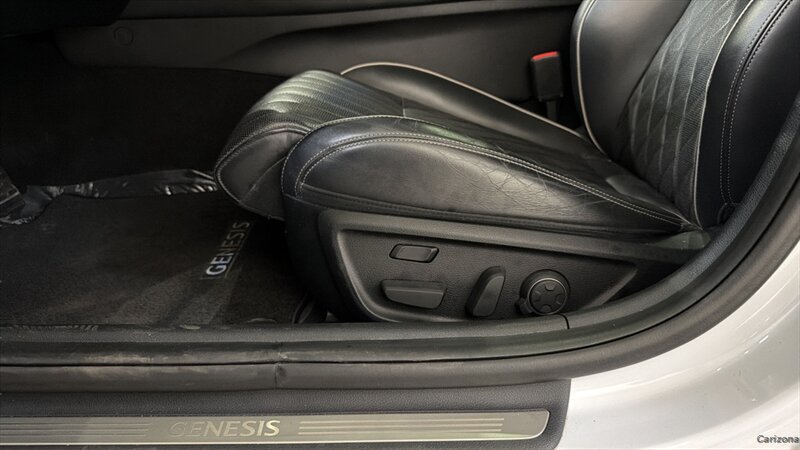 2019 Genesis G70 3.3T Advanced - Photo 19 - Mesa, AZ 85201
