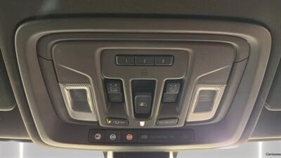 2021 GMC Sierra 2500 Denali   - Photo 17 - Mesa, AZ 85201