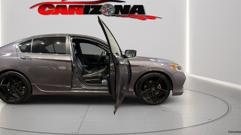 2016 Honda Accord Sport - Photo 16 - Mesa, AZ 85201