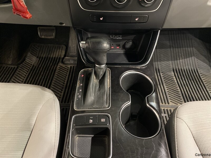2015 Kia Sorento LX   - Photo 14 - Mesa, AZ 85201