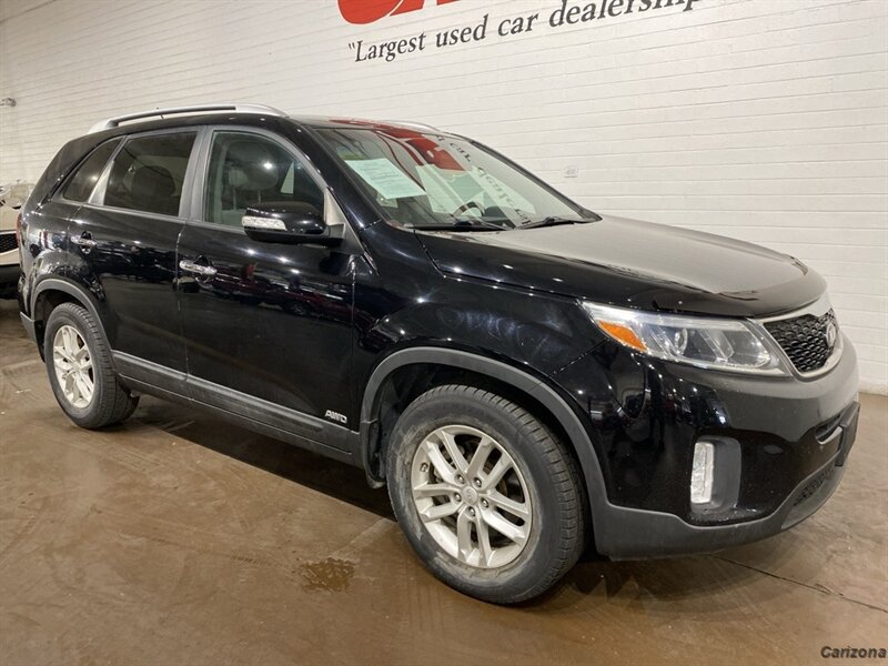 2015 Kia Sorento LX   - Photo 2 - Mesa, AZ 85201
