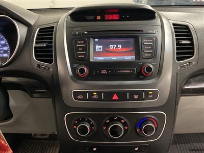 2015 Kia Sorento LX   - Photo 13 - Mesa, AZ 85201