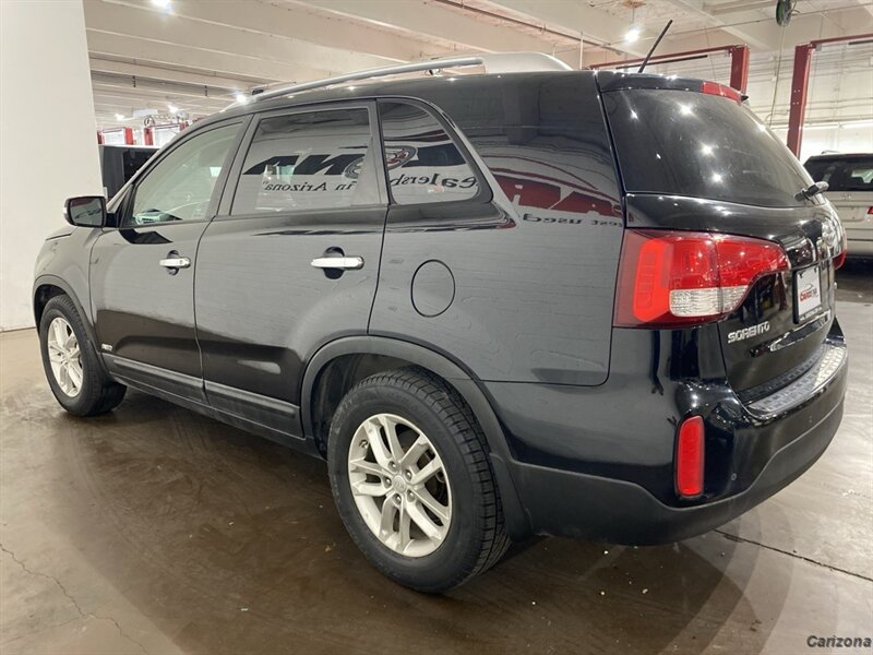 2015 Kia Sorento LX   - Photo 6 - Mesa, AZ 85201