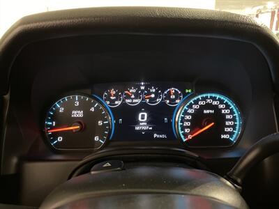 2017 GMC Yukon SLT   - Photo 13 - Mesa, AZ 85201