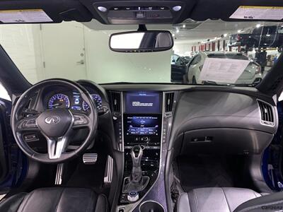 2017 INFINITI Q60 Red Sport 400   - Photo 14 - Mesa, AZ 85201