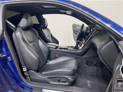 2017 INFINITI Q60 Red Sport 400   - Photo 11 - Mesa, AZ 85201