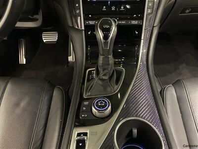 2017 INFINITI Q60 Red Sport 400   - Photo 17 - Mesa, AZ 85201