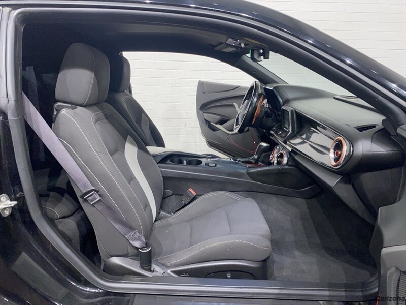 2017 Chevrolet Camaro LT - Photo 12 - Mesa, AZ 85201