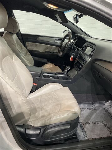 2017 Hyundai SONATA Sport 2.0T - Photo 8 - Mesa, AZ 85201