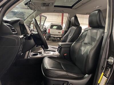 2015 Toyota 4Runner Limited   - Photo 9 - Mesa, AZ 85201