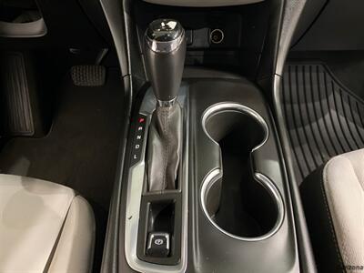 2018 Chevrolet Equinox LT   - Photo 17 - Mesa, AZ 85201