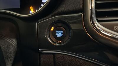 2017 Jeep Grand Cherokee Trailhawk   - Photo 22 - Mesa, AZ 85201