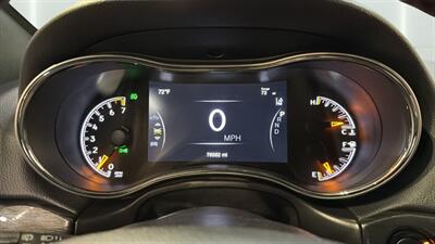 2017 Jeep Grand Cherokee Trailhawk   - Photo 27 - Mesa, AZ 85201