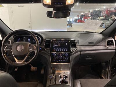 2020 Jeep Grand Cherokee Altitude   - Photo 14 - Mesa, AZ 85201