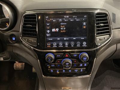 2020 Jeep Grand Cherokee Altitude   - Photo 16 - Mesa, AZ 85201