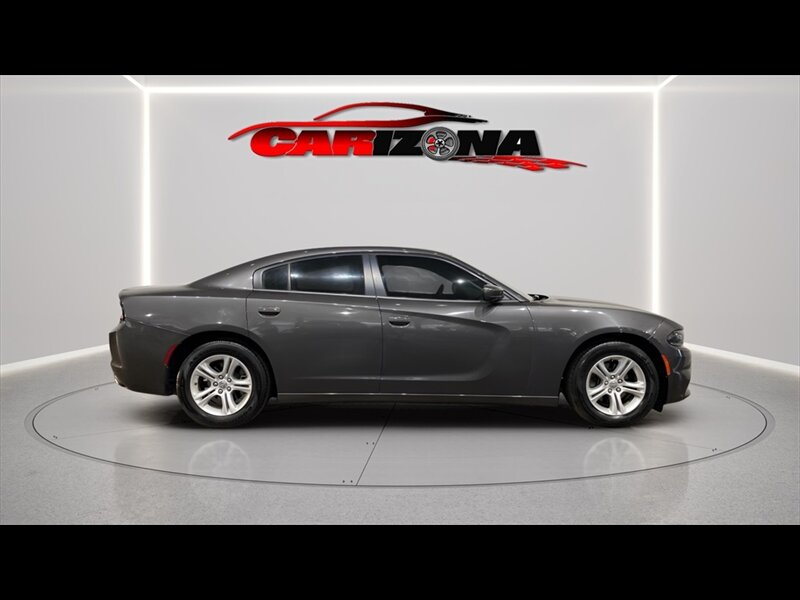 2019 Dodge Charger SXT's photo