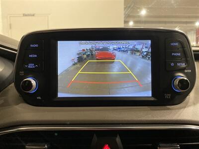 2020 Hyundai SANTA FE SEL   - Photo 15 - Mesa, AZ 85201