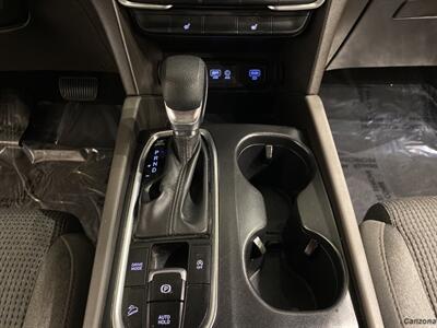 2020 Hyundai SANTA FE SEL   - Photo 14 - Mesa, AZ 85201