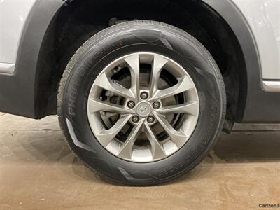 2020 Hyundai SANTA FE SEL   - Photo 16 - Mesa, AZ 85201