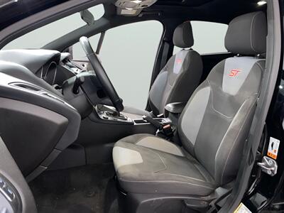 2016 Ford Focus ST   - Photo 10 - Mesa, AZ 85201