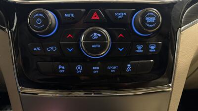 2019 Jeep Grand Cherokee Limited   - Photo 27 - Mesa, AZ 85201