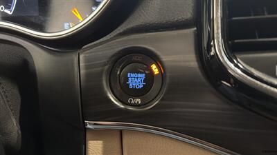 2019 Jeep Grand Cherokee Limited   - Photo 23 - Mesa, AZ 85201