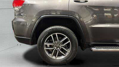 2019 Jeep Grand Cherokee Limited   - Photo 34 - Mesa, AZ 85201
