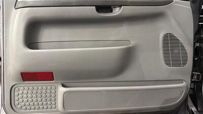 2004 Ford F-250 XL   - Photo 21 - Mesa, AZ 85201