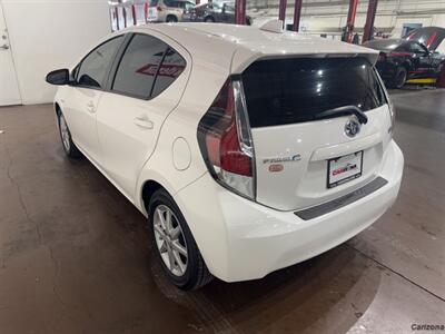 2016 Toyota Prius c One   - Photo 4 - Mesa, AZ 85201