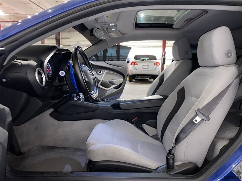 2019 Chevrolet Camaro 1LT - Photo 10 - Mesa, AZ 85201