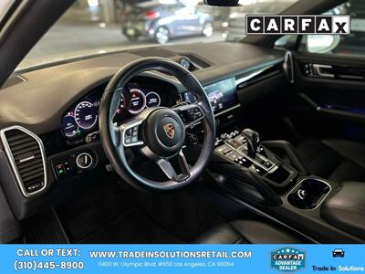 2020 Porsche Cayenne Coupe   - Photo 43 - Los Angeles, CA 90064
