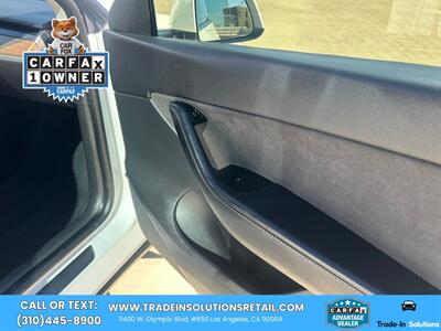 2021 Tesla Model Y Long Range AWD   - Photo 30 - Los Angeles, CA 90064