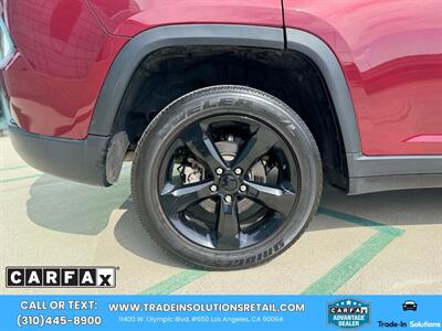 2023 Jeep Grand Cherokee Altitude  4x4 - Photo 12 - Los Angeles, CA 90064